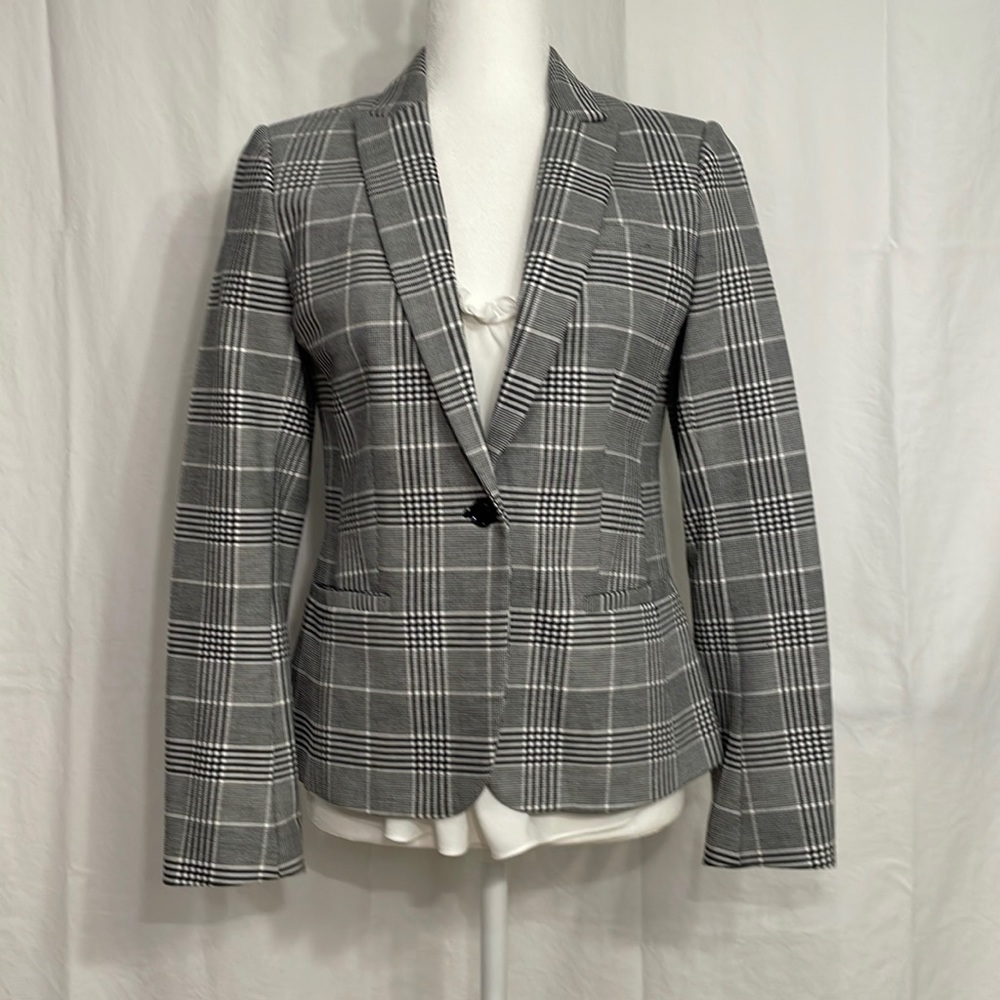 Banana Republic classic blazer.